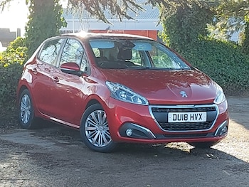 Used Peugeot 208 2018 for sale - 76779413: Photo