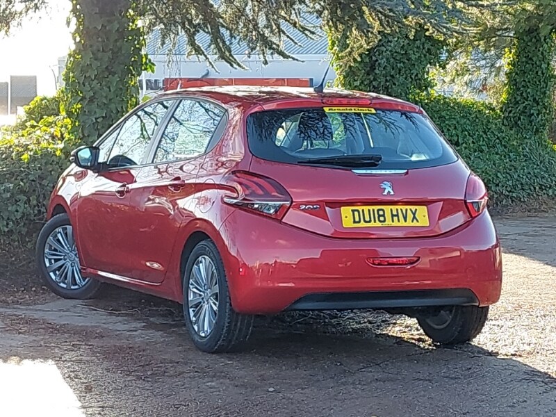 Used Peugeot 208 2018 for sale - 76779413: Photo 3