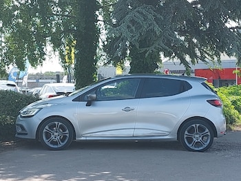 Used Renault Clio 2019 for sale - 78595057: Photo