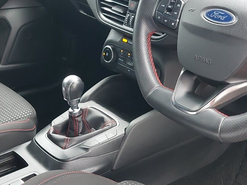 Used Ford Focus 2022 for sale - 77722133: Photo 19