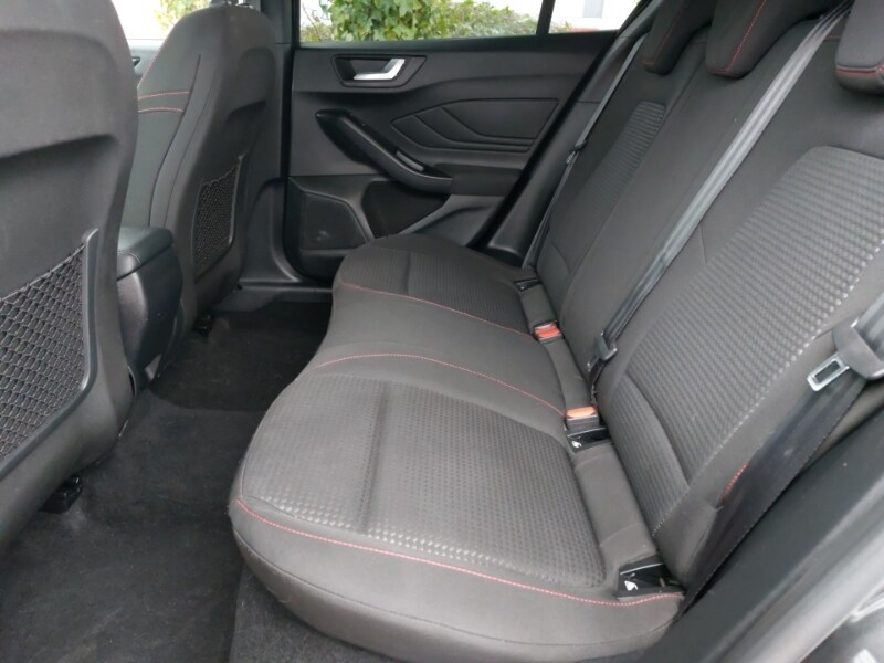 Used Ford Focus 2022 for sale - 77722133: Photo 6