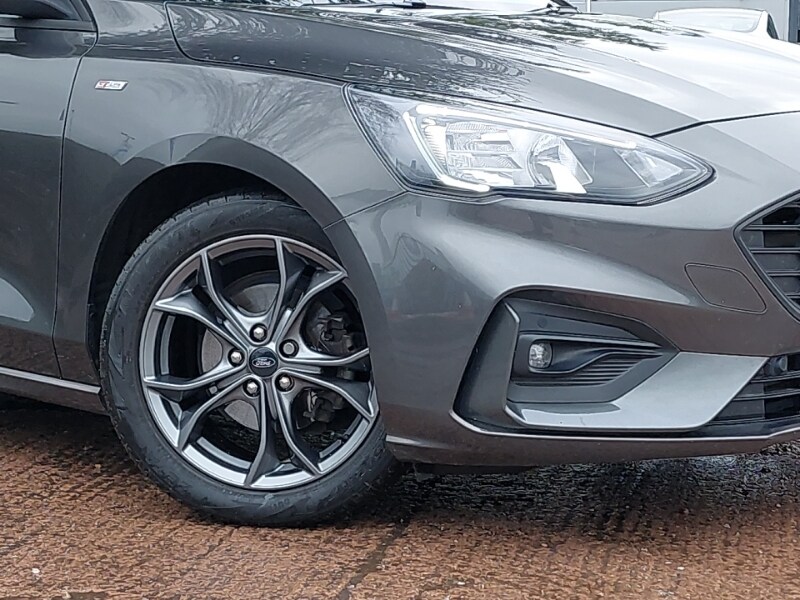 Used Ford Focus 2022 for sale - 77722133: Photo 9