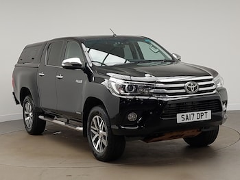 Used Toyota Hilux 2017 for sale - 77999301: Photo