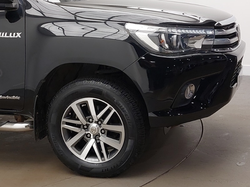 Used Toyota Hilux 2017 for sale - 77999301: Photo 9