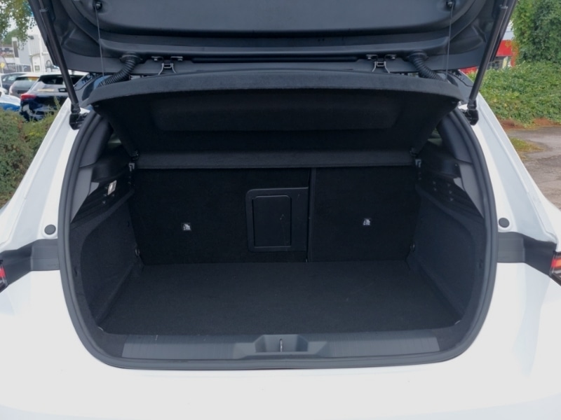 Used Vauxhall Astra 2024 for sale - 76970286: Photo 8