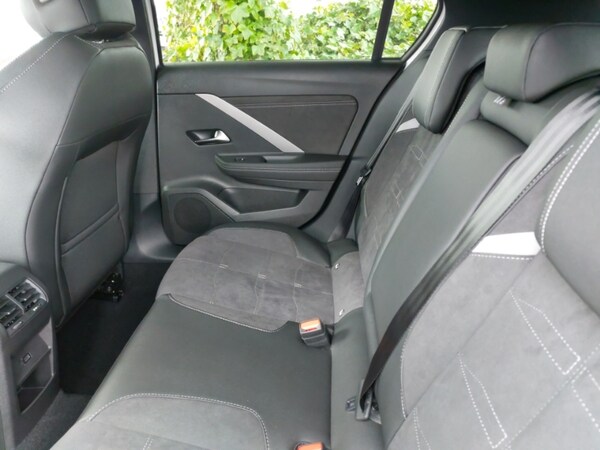Used Vauxhall Astra 2025 for sale - 74376890: Photo 6