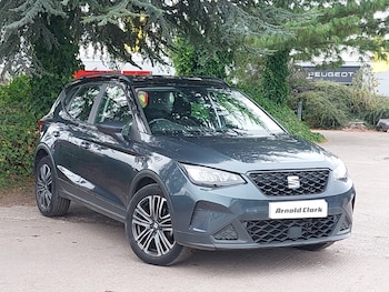 SEAT - Arona