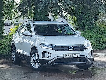 Used Volkswagen T-Roc 2024 for sale - 78617091: Photo