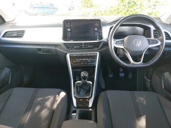 Used Volkswagen T-Roc 2024 for sale - 78617091: Photo