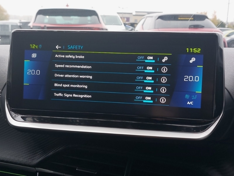 Used Peugeot 2008 2022 for sale - 76579209: Photo 17