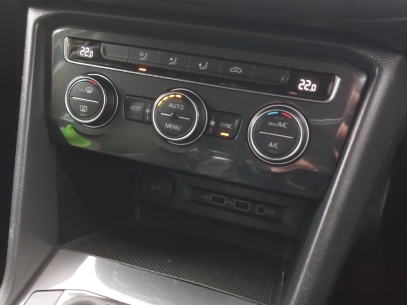 Used Volkswagen Tiguan 2020 for sale - 76975118: Photo 17