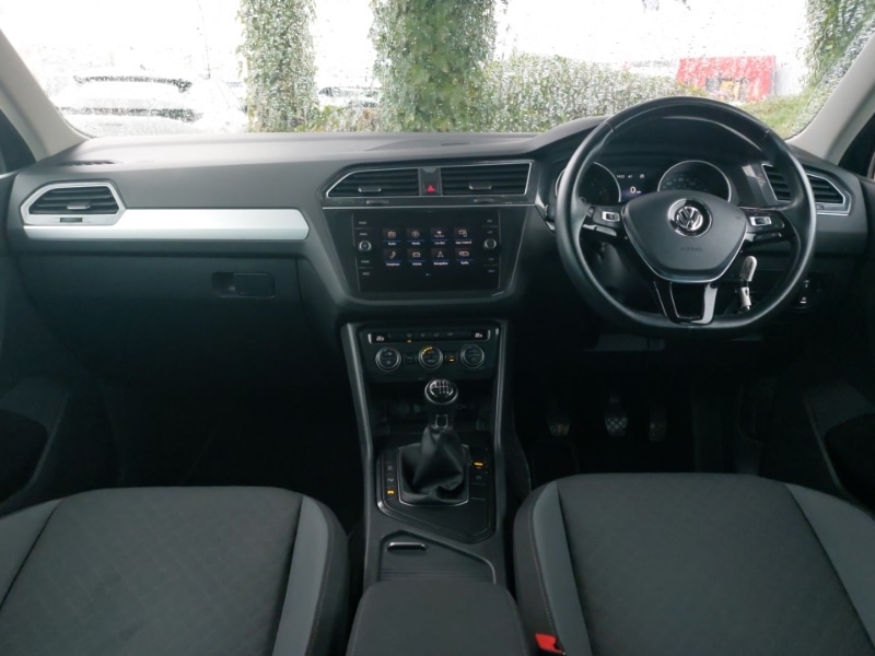 Used Volkswagen Tiguan 2020 for sale - 76975118: Photo 2