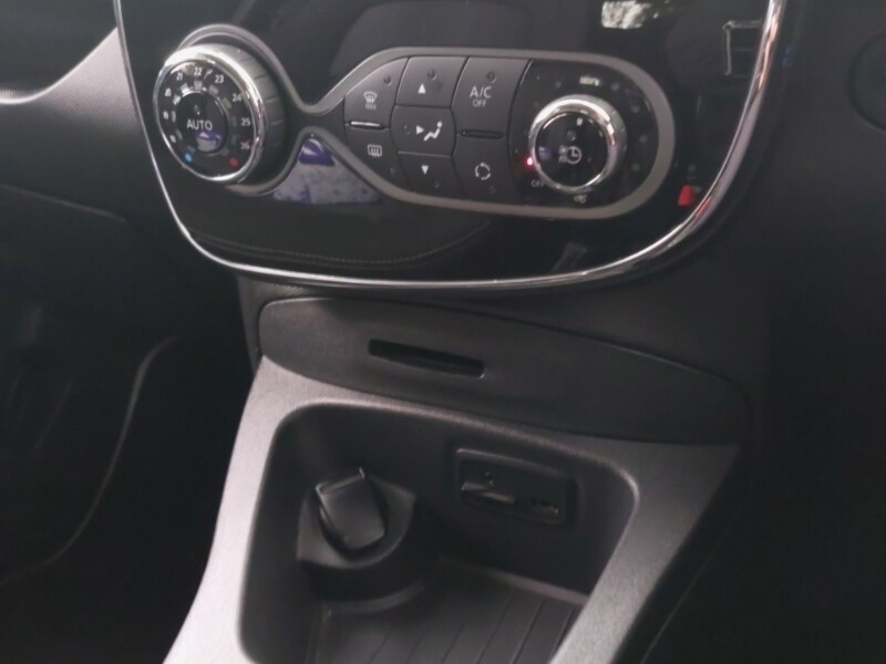 Used Renault Zoe 2019 for sale - 76518750: Photo 17