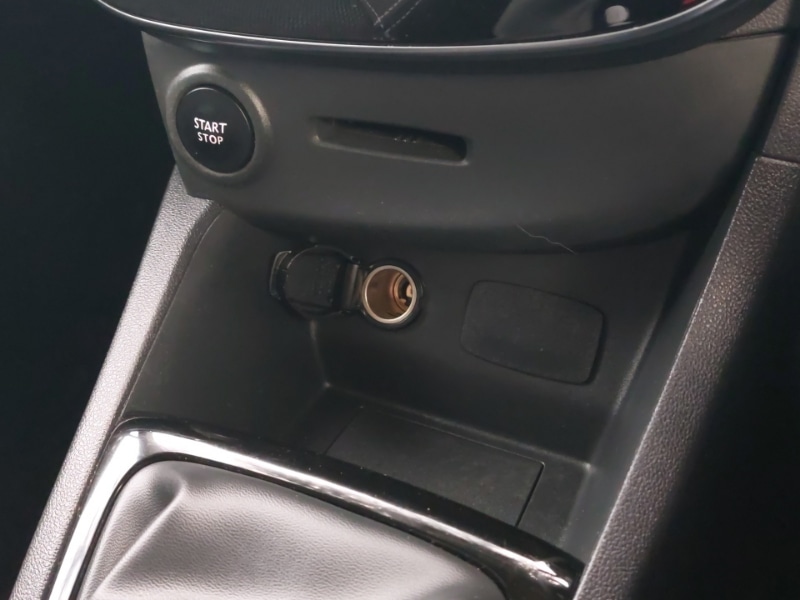 Used Renault Clio 2018 for sale - 77201837: Photo 17