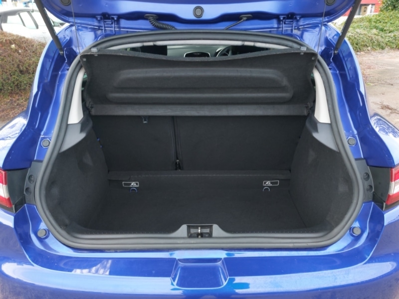 Used Renault Clio 2018 for sale - 77201837: Photo 8