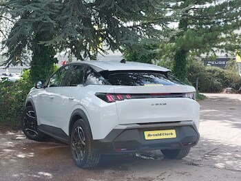 Used Peugeot 3008 2024 for sale - 75894213: Photo
