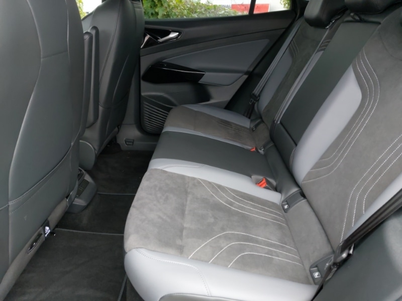 Used Volkswagen ID.4 2025 for sale - 77663922: Photo 6