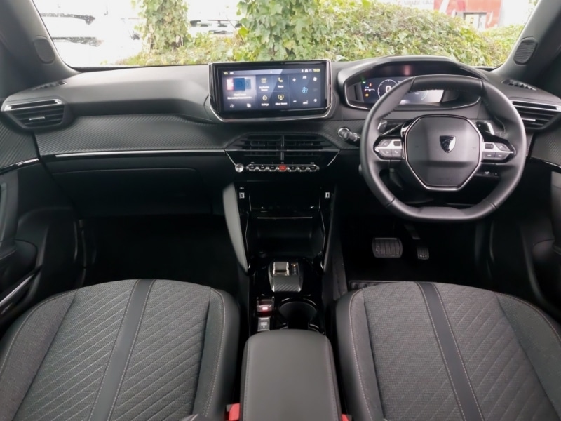 Used Peugeot 2008 2025 for sale - 76860584: Photo 2