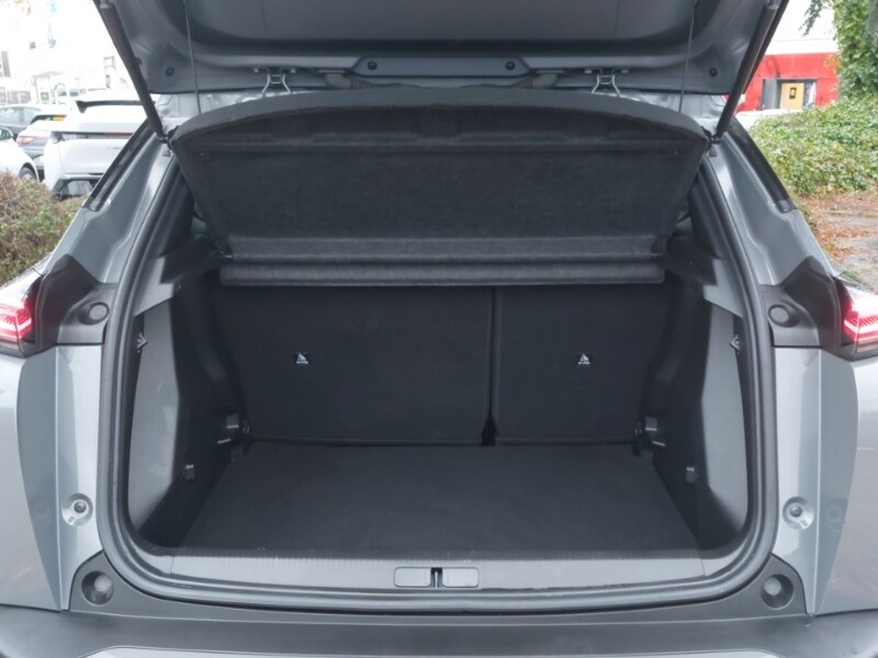 Used Peugeot 2008 2025 for sale - 76860584: Photo 8