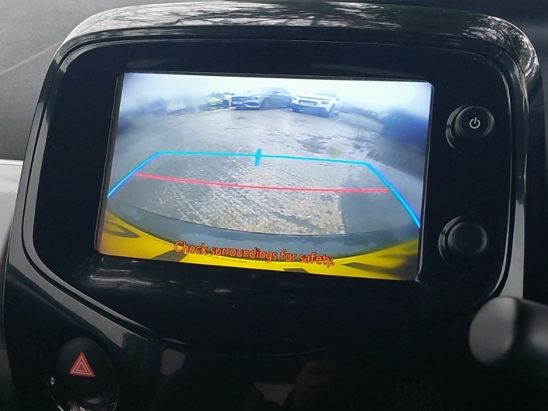 Used Toyota AYGO 2017 for sale - 77090365: Photo 11