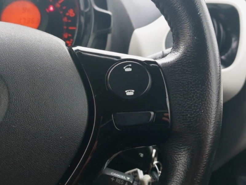 Used Toyota AYGO 2017 for sale - 77090365: Photo 14