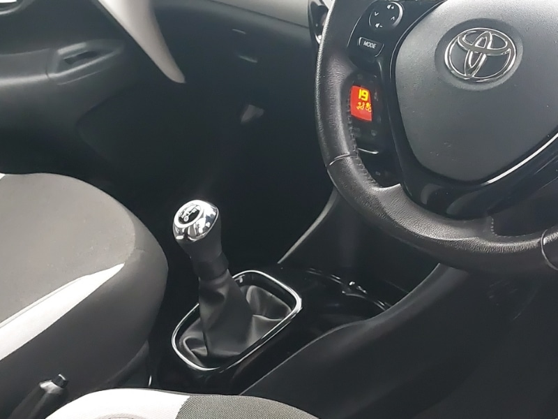 Used Toyota AYGO 2017 for sale - 77090365: Photo 19