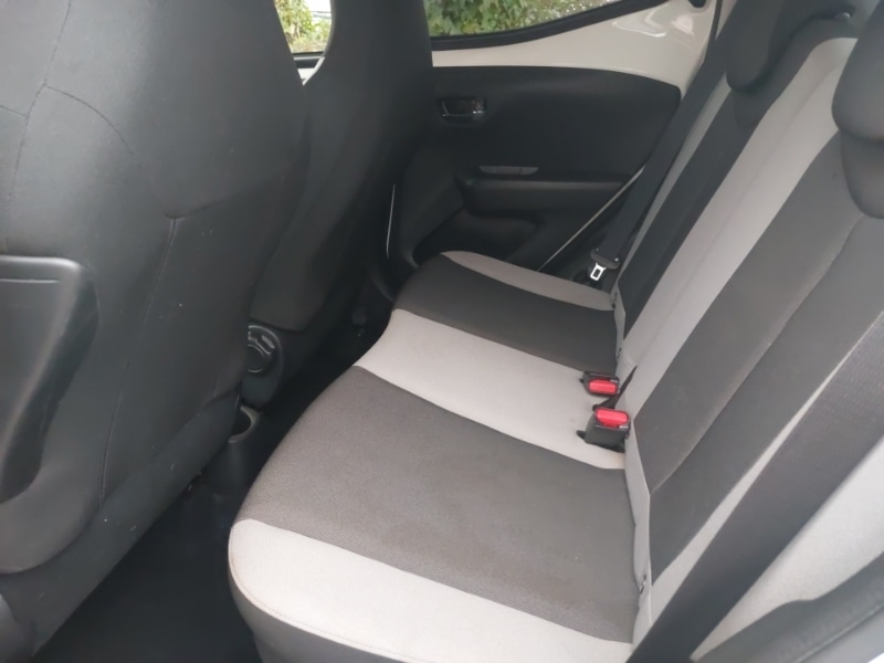 Used Toyota AYGO 2017 for sale - 77090365: Photo 6