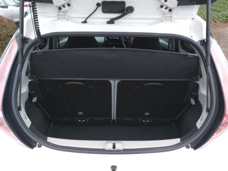 Used Toyota AYGO 2017 for sale - 77090365: Photo 8