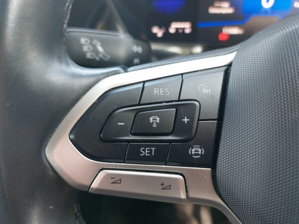 Used Volkswagen T-Cross 2023 for sale - 75583849: Photo 18