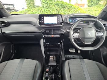 Used Peugeot 2008 2023 for sale - 79529602: Photo