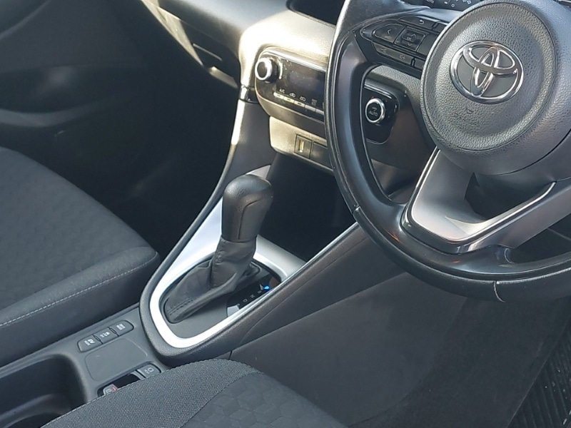 Used Toyota Yaris 2022 for sale - 77652080: Photo 19