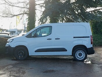 Used Citroen Berlingo 2024 for sale - 77024488: Photo