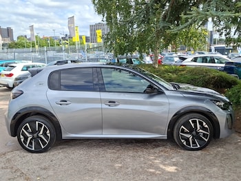 Used Peugeot 208 2026 for sale - 79618625: Photo