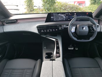 Used Peugeot 3008 2025 for sale - 76846918: Photo