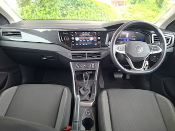 Used Volkswagen Polo 2024 for sale - 78803509: Photo