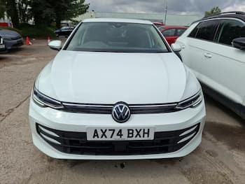 Used Volkswagen Golf 2025 for sale - 79546255: Photo