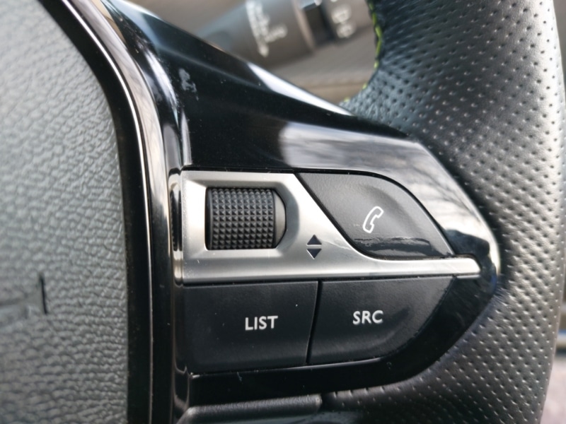 Used Peugeot 2008 2022 for sale - 76860599: Photo 13