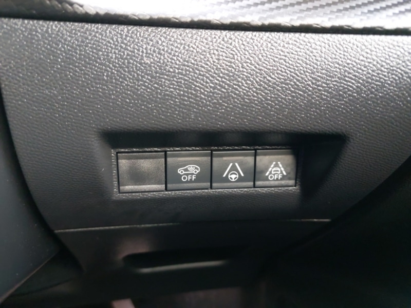 Used Peugeot 2008 2022 for sale - 76860599: Photo 16