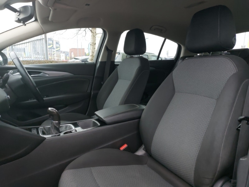 Used Vauxhall Insignia 2018 for sale - 77837875: Photo 18