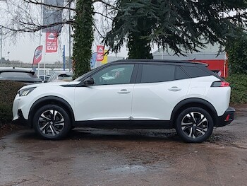 Used Peugeot 2008 2022 for sale - 77371134: Photo