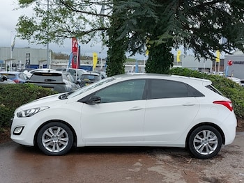 Used Hyundai i30 2014 for sale - 78274712: Photo