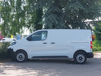 Used Vauxhall Vivaro 2024 for sale - 78700234: Photo