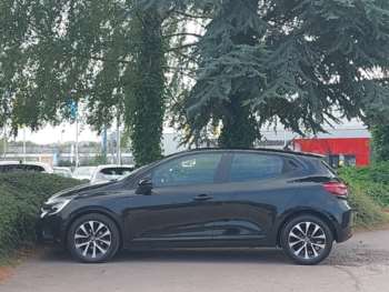 Used Renault Clio 2021 for sale - 75429260: Photo