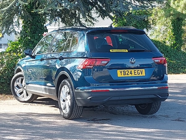 Used Volkswagen Tiguan 2024 for sale - 76150430: Photo 3