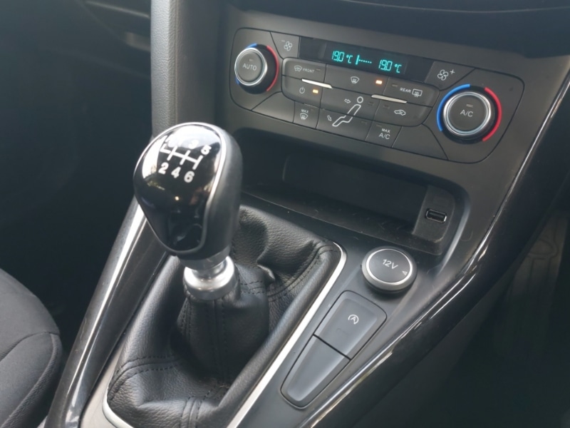 Used Ford Focus 2016 for sale - 76906428: Photo 17