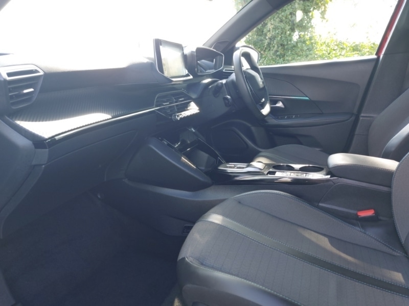 Used Peugeot 2008 2023 for sale - 78151670: Photo 5