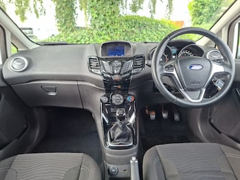 Used Ford Fiesta 2016 for sale - 79231846: Photo