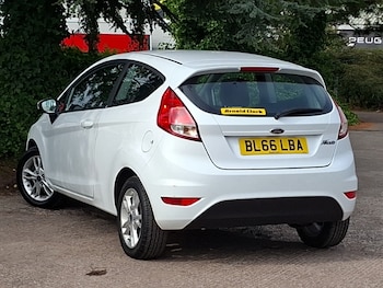 Used Ford Fiesta 2016 for sale - 79231846: Photo