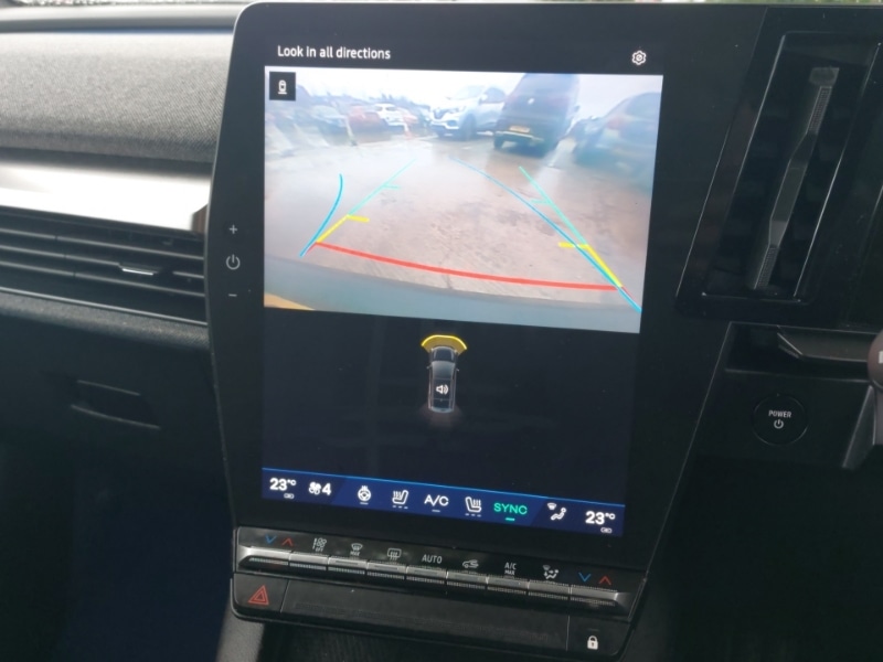 Used Renault Scenic E-Tech 2024 for sale - 77536521: Photo 11