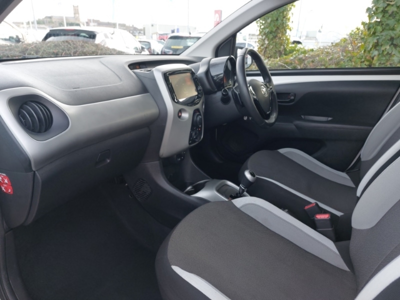 Used Toyota AYGO 2014 for sale - 77816574: Photo 5
